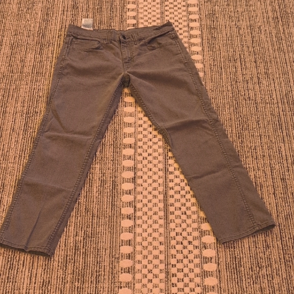 Levis Women's Gray Slim Straight-Leg Jeans